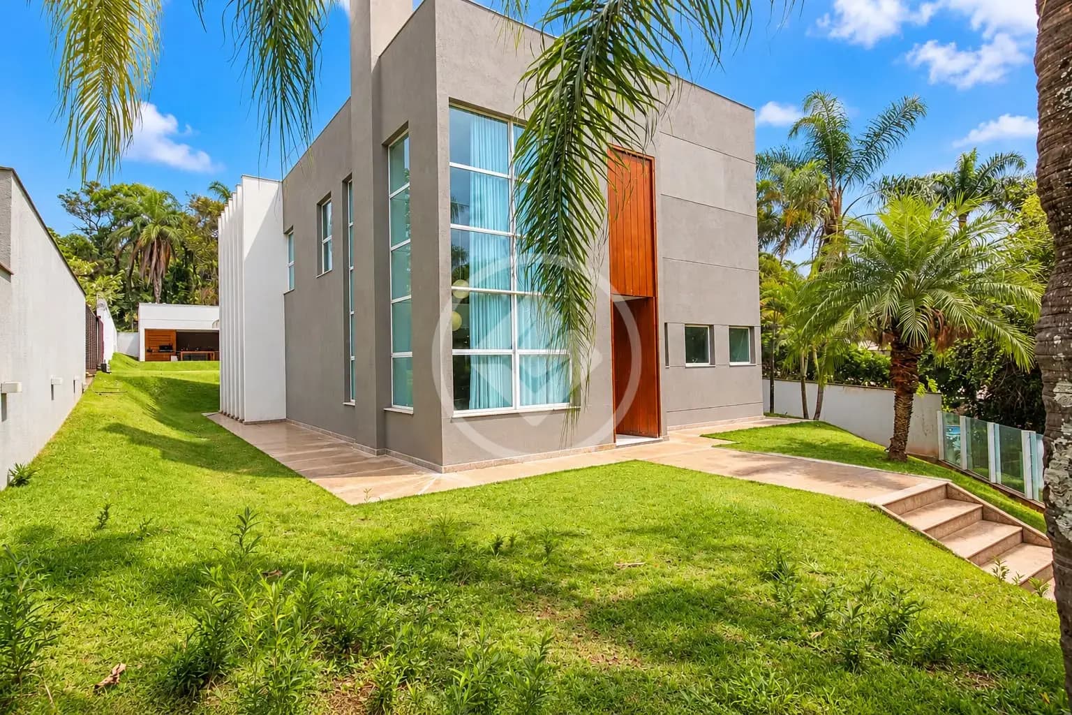 Casa em condomínio à venda no Residencial Sul, Nova Lima — Residencial Sul, Nova Lima