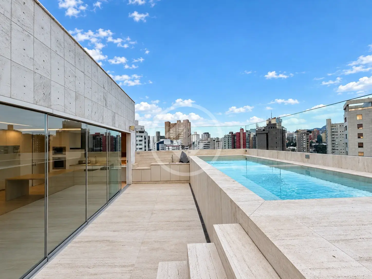 Cobertura com 4 suítes e 293 m² à venda no Lourdes, Belo Horizonte — Lourdes, Belo Horizonte